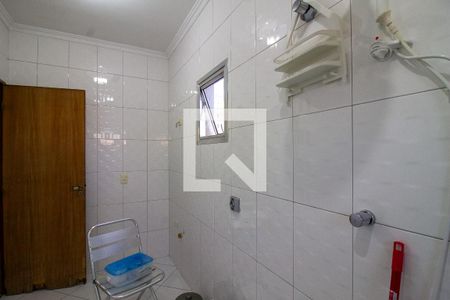 Casa à venda com 380m², 5 quartos e 6 vagas Casa à venda com 380m², 5 quartos e 6 vagasBanheiro da Suíte