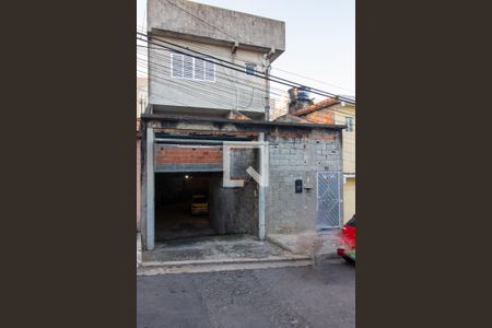 Casa à venda com 380m², 5 quartos e 6 vagas Casa à venda com 380m², 5 quartos e 6 vagasFachada da Casa