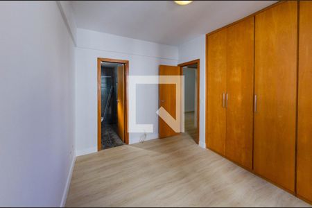 Suíte 1 de apartamento à venda com 2 quartos, 75m² em Belvedere, Belo Horizonte
