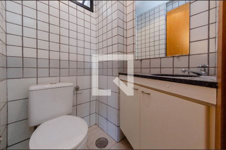 Lavabo de apartamento à venda com 2 quartos, 75m² em Belvedere, Belo Horizonte
