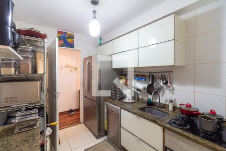 Cozinha  de apartamento à venda com 3 quartos, 83m² em Jaguaré, Osasco