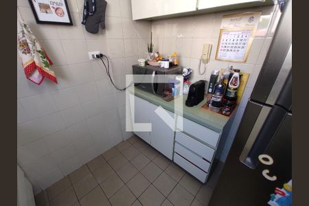 Cozinha de apartamento à venda com 2 quartos, 72m² em Perdizes, São Paulo