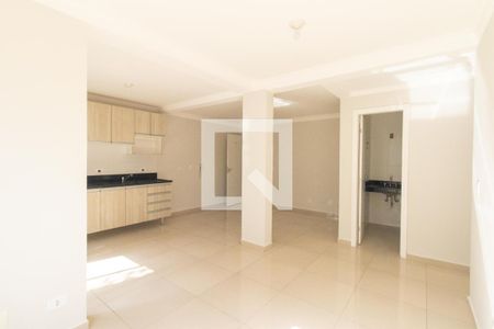 Sala/Cozinha/Área de Serviço de apartamento para alugar com 2 quartos, 73m² em Uberaba, Curitiba