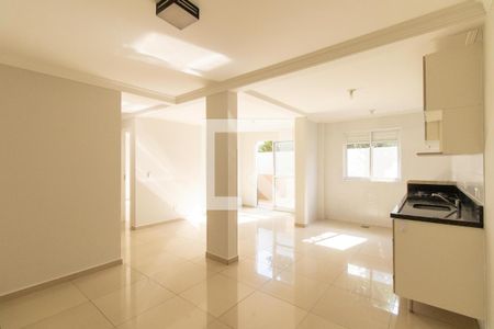 Sala/Cozinha/Área de Serviço de apartamento para alugar com 2 quartos, 73m² em Uberaba, Curitiba