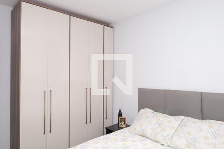 Quarto 1 de apartamento à venda com 2 quartos, 40m² em Itaquera, São Paulo