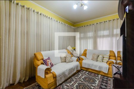 Sala da tv de casa para alugar com 4 quartos, 234m² em Vila Palmeiras, São Paulo