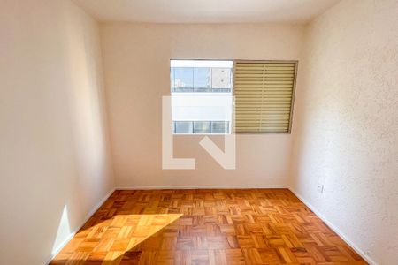 Quarto 1 de apartamento para alugar com 2 quartos, 72m² em Cerqueira César, São Paulo