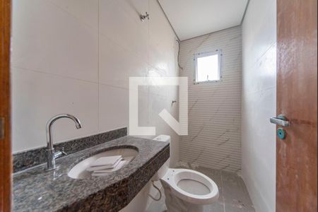 Banheiro  de apartamento à venda com 2 quartos, 70m² em Jardim Santo Alberto, Santo André