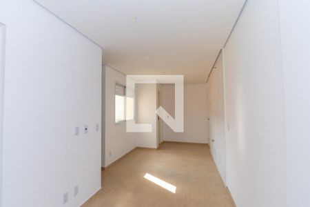 Cozinha de apartamento à venda com 2 quartos, 43m² em Jardim Santa Adelia, São Paulo