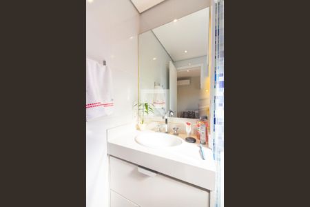 Apartamento à venda com 113m², 3 quartos e 2 vagas Apartamento à venda com 113m², 3 quartos e 2 vagasBanheiro da Suíte 1