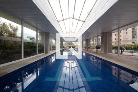 Apartamento à venda com 113m², 3 quartos e 2 vagas Apartamento à venda com 113m², 3 quartos e 2 vagasPiscina