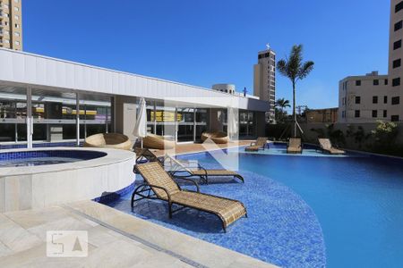 Apartamento à venda com 113m², 3 quartos e 2 vagas Apartamento à venda com 113m², 3 quartos e 2 vagasPiscina