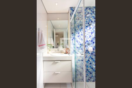 Apartamento à venda com 113m², 3 quartos e 2 vagas Apartamento à venda com 113m², 3 quartos e 2 vagasBanheiro da Suíte 1