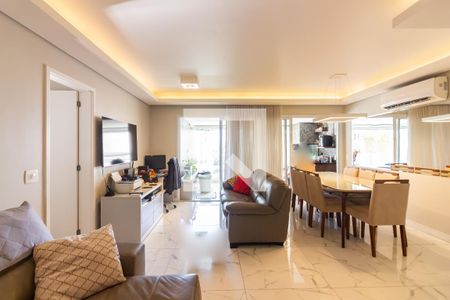 Apartamento à venda com 113m², 3 quartos e 2 vagas Apartamento à venda com 113m², 3 quartos e 2 vagasSala