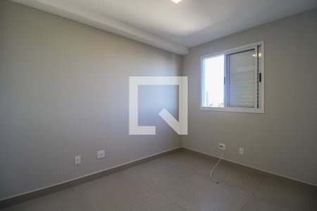 Quarto de apartamento para alugar com 2 quartos, 56m² em Fazenda Santa Cândida, Campinas