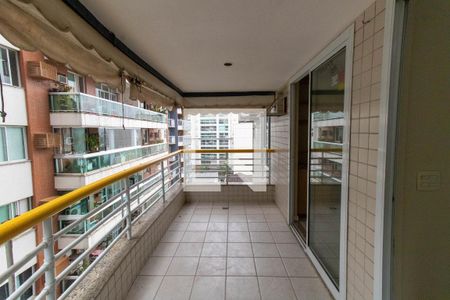 Varanda de apartamento à venda com 3 quartos, 167m² em Icaraí, Niterói