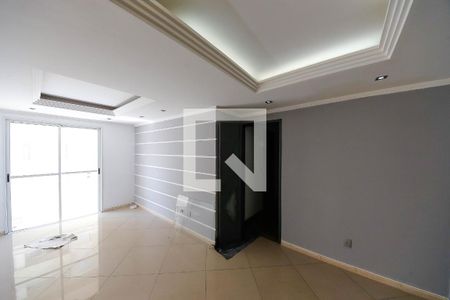 Sala de apartamento à venda com 3 quartos, 67m² em Vila Margarida, São Paulo