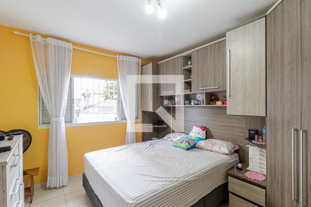 Suíte de casa à venda com 3 quartos, 140m² em Vila Nair, São Paulo