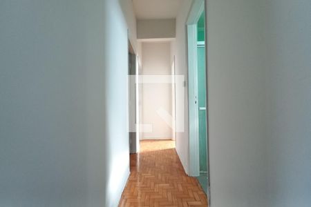 Corredor de apartamento para alugar com 3 quartos, 90m² em Centro, Campinas