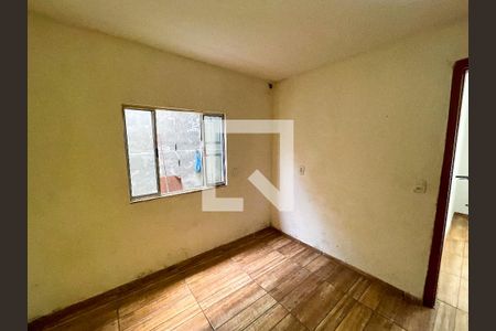 Quarto 2 de casa para alugar com 3 quartos, 360m² em Industrial, Contagem