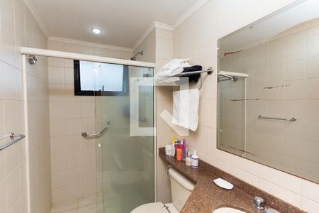 Banheiro de apartamento à venda com 1 quarto, 45m² em Vila Uberabinha, São Paulo