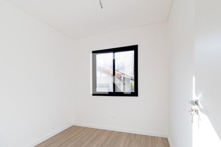 Quarto 1 de apartamento para alugar com 2 quartos, 53m² em Campo Comprido, Curitiba