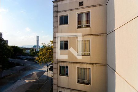 Vista da Sala de apartamento para alugar com 2 quartos, 43m² em Água Chata, Guarulhos