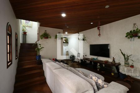 Sala de casa à venda com 5 quartos, 400m² em Santa Maria, Santo André