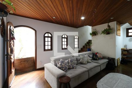 Sala de casa à venda com 5 quartos, 400m² em Santa Maria, Santo André