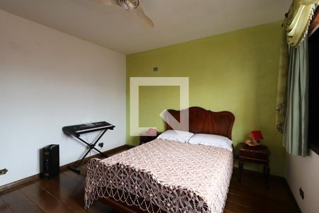 Quarto 1 de casa para alugar com 5 quartos, 400m² em Santa Maria, Santo André