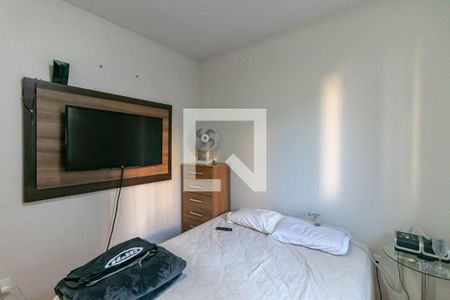 Quarto 2 de apartamento para alugar com 2 quartos, 70m² em Buritis, Belo Horizonte