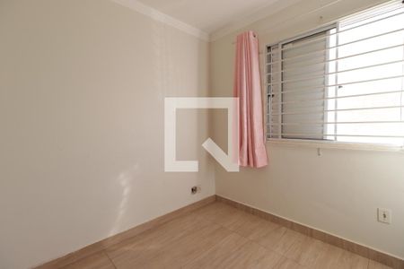 Quarto 1  de apartamento para alugar com 2 quartos, 44m² em Jardim Maria Goretti, Ribeirão Preto