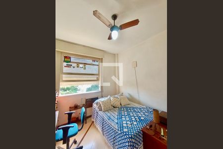 Quarto 1 de apartamento à venda com 3 quartos, 100m² em Leblon, Rio de Janeiro