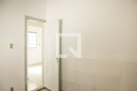 Quarto 2 de casa para alugar com 2 quartos, 80m² em Jardim Vitoria, Belo Horizonte