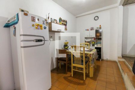 Casa à venda com 110m², 2 quartos e 2 vagas Casa à venda com 110m², 2 quartos e 2 vagasCozinha