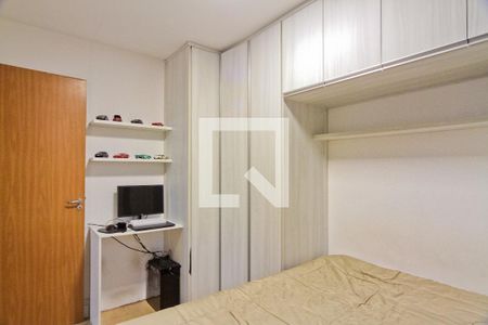 Quarto 2 de apartamento para alugar com 2 quartos, 44m² em Jardim Íris, São Paulo