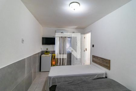Suíte Térreo de casa para alugar com 5 quartos, 240m² em Charitas, Niterói