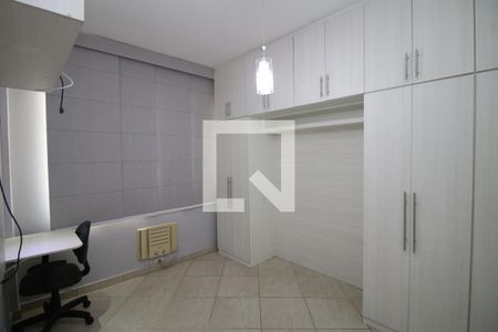 Quarto 1 de apartamento para alugar com 2 quartos, 69m² em Bonsucesso, Rio de Janeiro