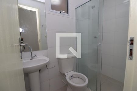 Banheiro de apartamento à venda com 1 quarto, 46m² em Vila Carrão, São Paulo