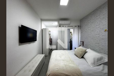 Suíte de casa de condomínio para alugar com 2 quartos, 80m² em Santo Amaro, São Paulo