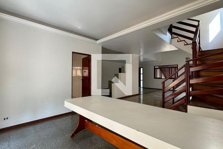 Sala de Jantar de casa de condomínio para alugar com 4 quartos, 380m² em Alphaville, Santana de Parnaíba