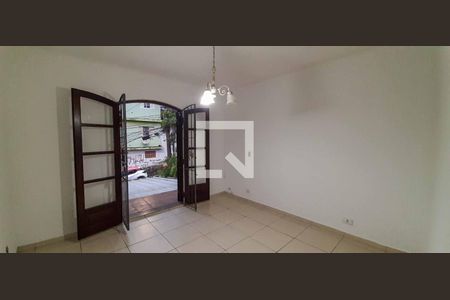 Suíte de casa para alugar com 3 quartos, 135m² em Jardim das Flores, Osasco