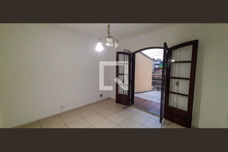 Suíte de casa para alugar com 3 quartos, 135m² em Jardim das Flores, Osasco