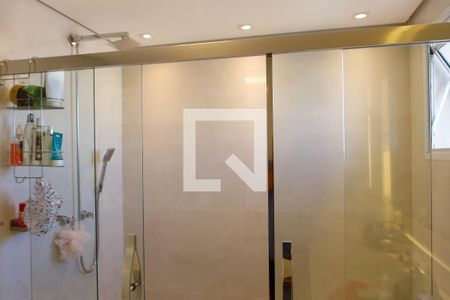 Apartamento à venda com 96m², 2 quartos e 2 vagas Apartamento à venda com 96m², 2 quartos e 2 vagasBanheiro da Suíte 2