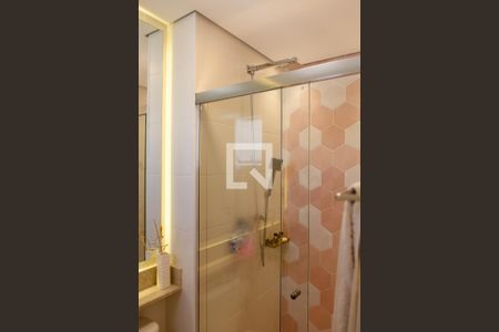 Apartamento à venda com 96m², 2 quartos e 2 vagas Apartamento à venda com 96m², 2 quartos e 2 vagasBanheiro