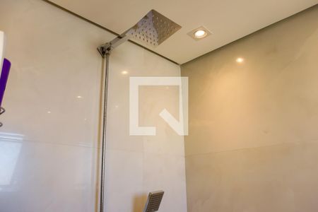 Apartamento à venda com 96m², 2 quartos e 2 vagas Apartamento à venda com 96m², 2 quartos e 2 vagasBanheiro da Suíte 2