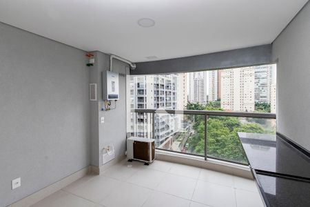 Varanda de kitnet/studio para alugar com 1 quarto, 32m² em Jardim das Acácias, São Paulo