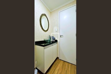 Apartamento à venda com 94m², 3 quartos e 2 vagas Apartamento à venda com 94m², 3 quartos e 2 vagasLavabo