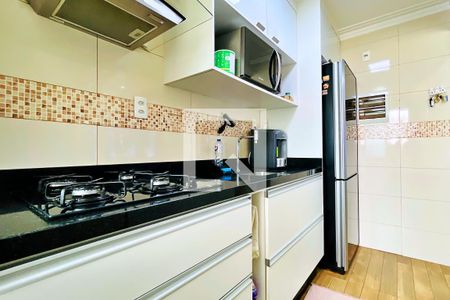 Apartamento à venda com 94m², 3 quartos e 2 vagas Apartamento à venda com 94m², 3 quartos e 2 vagasCozinha