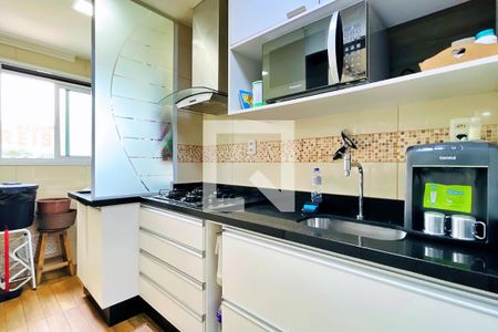 Apartamento à venda com 94m², 3 quartos e 2 vagas Apartamento à venda com 94m², 3 quartos e 2 vagasCozinha